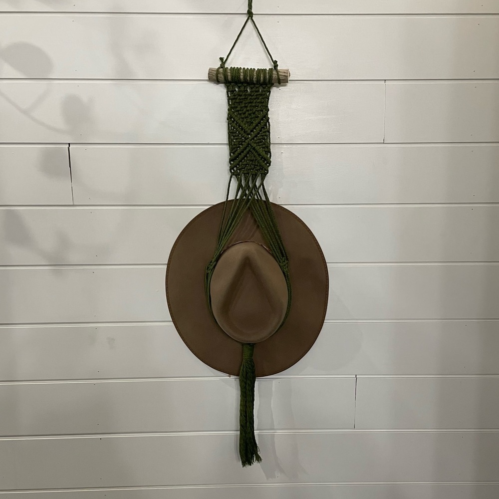 Macrame Hat Hanger - single